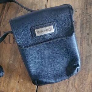 HARLEY DAVIDSON‎ Vintage Black Pebbled Leather Mini Pouchette | Crossbody Bag